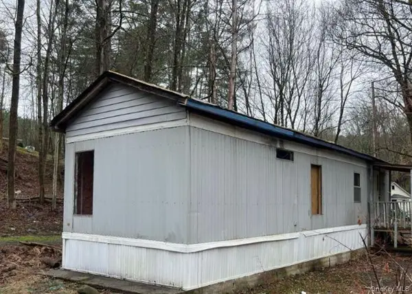 79-87 N Old Greenfield RD, Ellenville, NY 12428