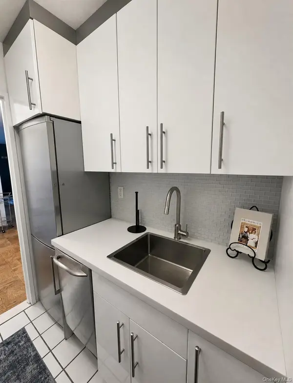 225 E 57th ST #20E, New York (manhattan), NY 10022