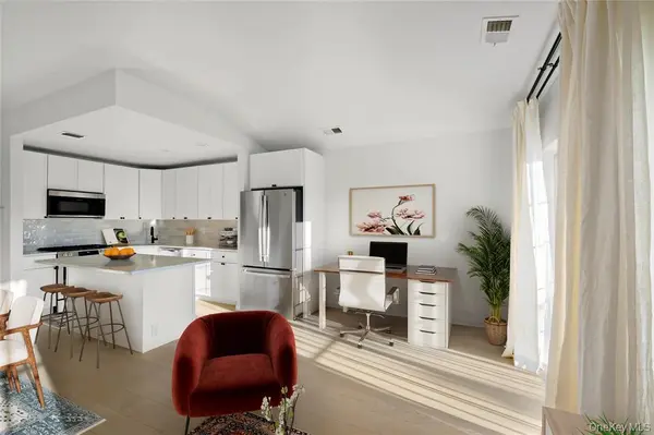 3-17 Endeavor PL #C, College Point, NY 11356