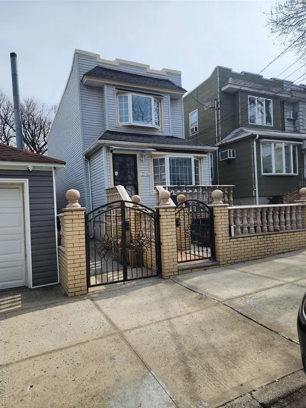 7711 64th LN, Glendale, NY 11385