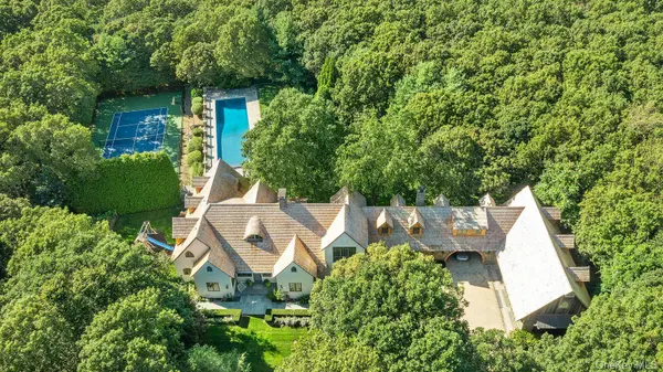 123 Abrahams PATH, East Hampton, NY 11937