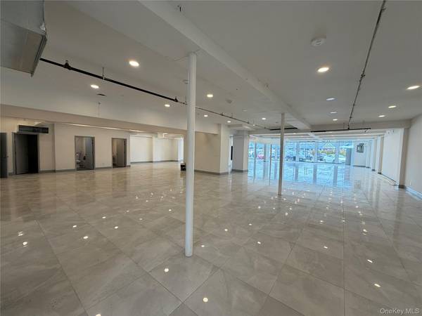 118-120 Shore RD, Port Washington, NY 11050