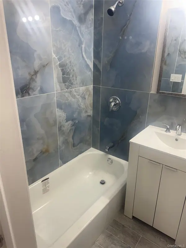 Address not disclosed, Bronx, NY 10465