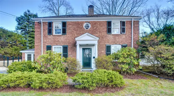 61 Kathwood RD, White Plains, NY 10607