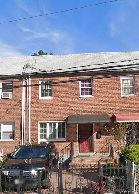15015 Arlington TER, Jamaica, NY 11433