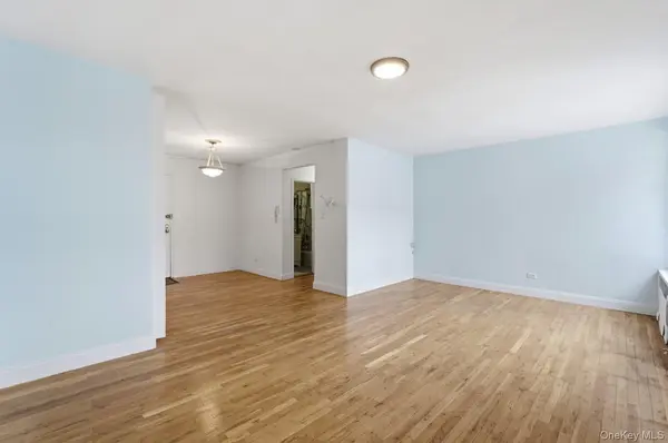 144-30 Sanford Ave #6V, Flushing, NY 11355