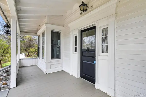 12 Perry Creek RD, Washingtonville, NY 10992