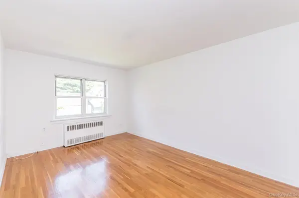 7107 Ditmars BLVD, East Elmhurst, NY 11370