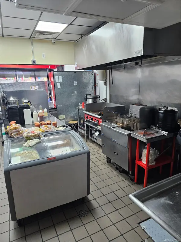 319 Nassau RD, Roosevelt, NY 11575