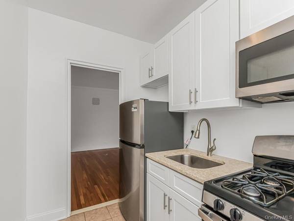 55 E 190 #57, Bronx, NY 10468