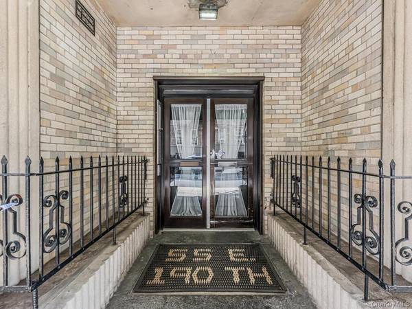 55 E 190 #57, Bronx, NY 10468