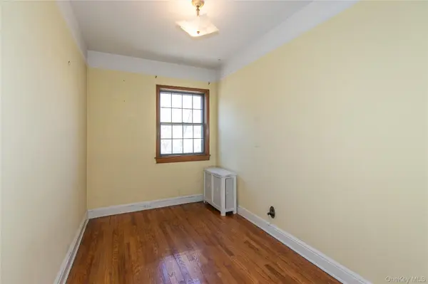 30-61 88th ST, East Elmhurst, NY 11369