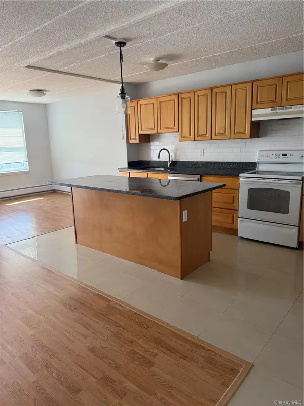 35 Park AVE #6T, Suffern, NY 10901