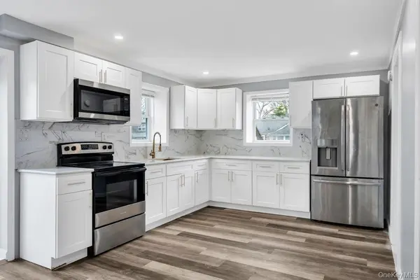 236 Forest RD, Mastic Beach, NY 11951