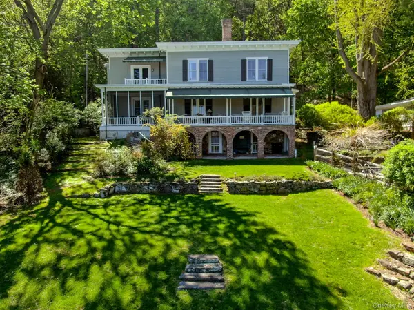 34 Lawrence LN, Palisades, NY 10964