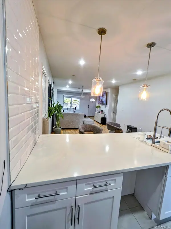 1015 Revere AVE, Bronx, NY 10465