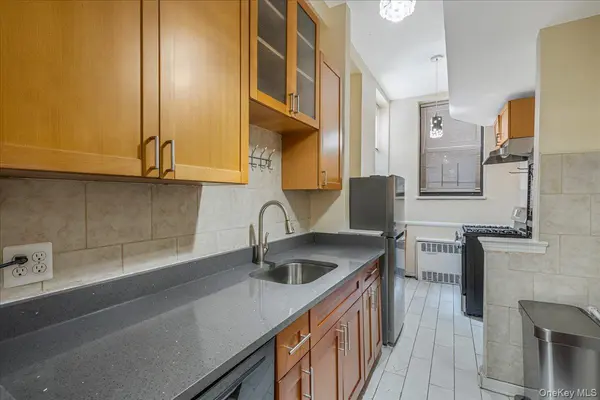 67-35 Yellowstone BLVD #1J, Forest Hills, NY 11375