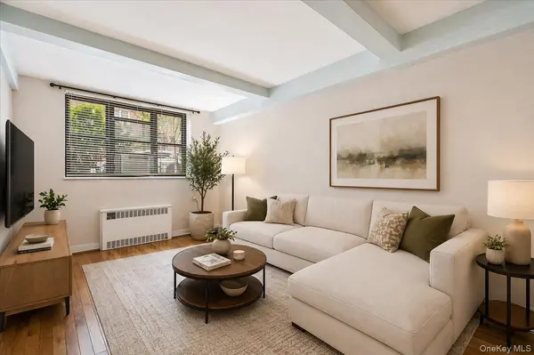 67-35 Yellowstone BLVD #1J, Forest Hills, NY 11375