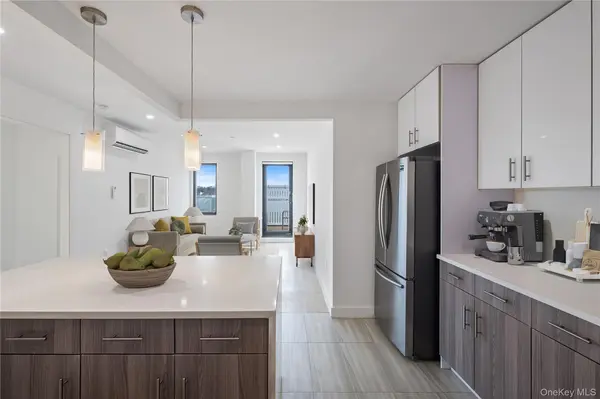 6296 Woodhaven BLVD #6N, Rego Park, NY 11374