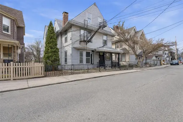 11 aka 13 Lincoln TER, Yonkers, NY 10701