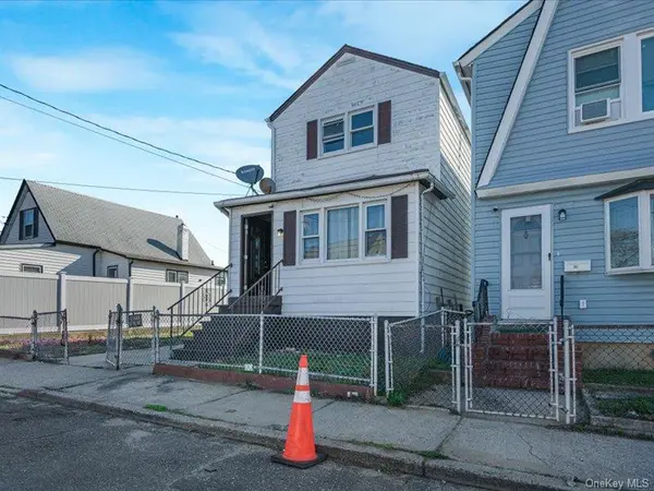 91 Elzey AVE, Elmont, NY 11003