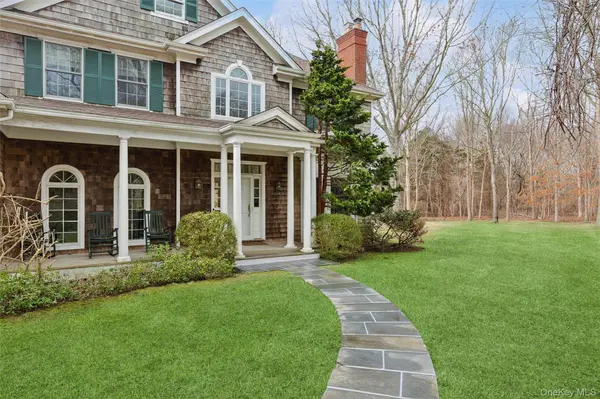 110 Greenleaf LN, Sagaponack, NY 11962