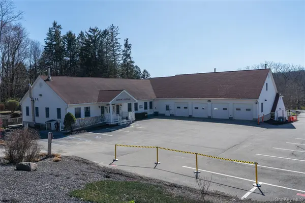3348 State Route 208, Campbell Hall, NY 10916