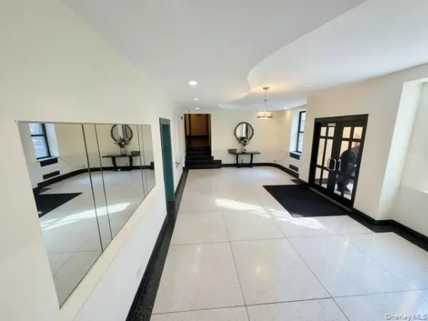 3017 Riverdale AVE #1F, Bronx, NY 10463