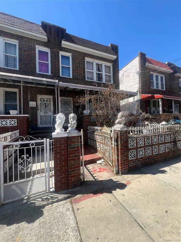 720 E 53rd ST, Brooklyn, NY 11203