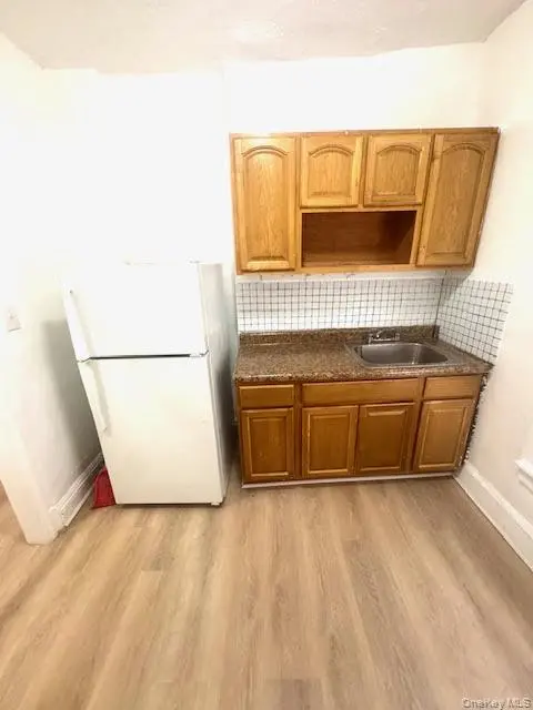30 Macombs PL #24, New York (manhattan), NY 10039