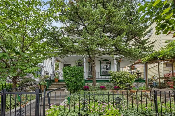 455 E 28th ST, Brooklyn, NY 11226