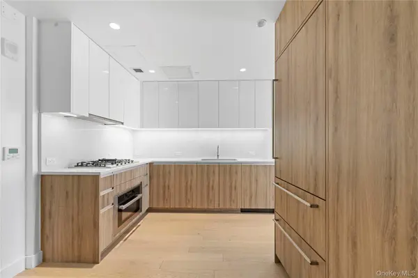 136-18 Maple AVE #5F, Flushing, NY 11355