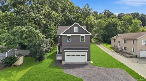 429 County Route 56, New Hampton, NY 10958