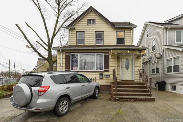 24032 146th AVE, Rosedale, NY 11422