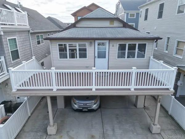 28 New Hampshire ST, Long Beach, NY 11561