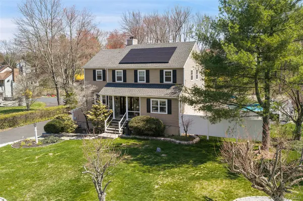 19 Peachtree DR, Cortlandt Manor, NY 10567