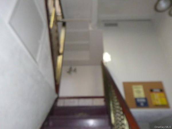 8-07 38th AVE, Long Island City, NY 11101