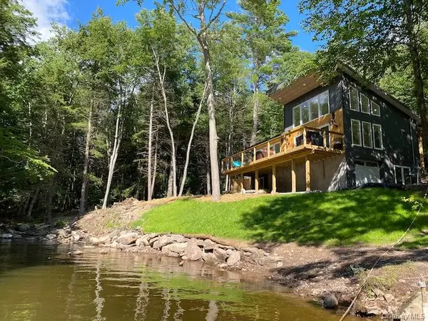 221 Starlight RD, Monticello, NY 12701