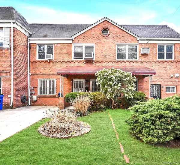 16108 Booth Memorial AVE, Flushing, NY 11365