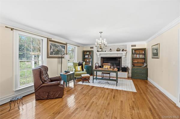 235 Centre Island RD, Centre Island, NY 11771