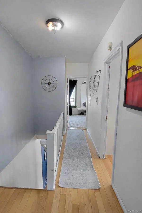 6934 Almeda AVE, Arverne, NY 11692