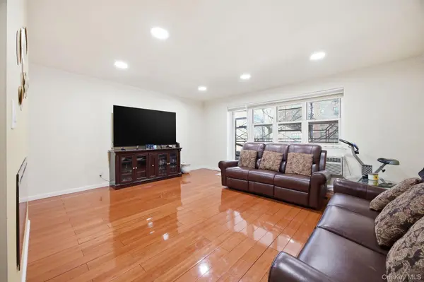 88-12 151 AVE #1G, Howard Beach, NY 11414