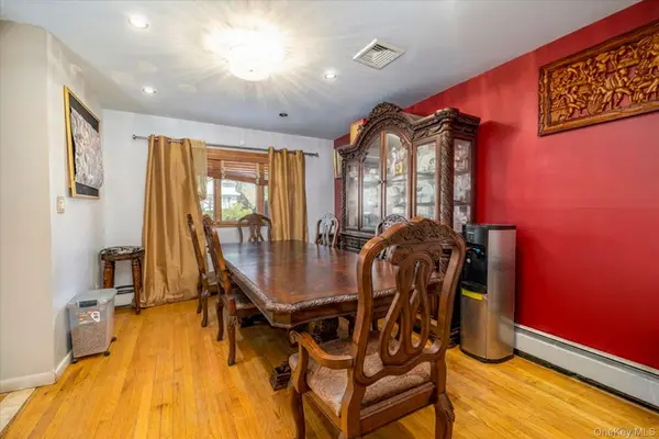 3447 Steven RD, Baldwin, NY 11510