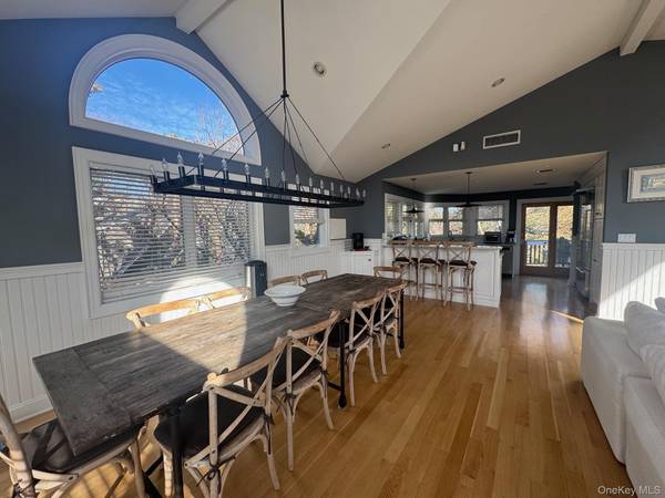 Address not disclosed, Ocean Beach, NY 11770