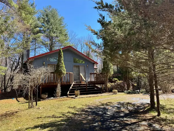 27 Gina LN, Smallwood, NY 12778