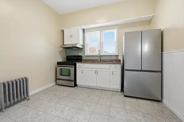 45-11 160th ST, Flushing, NY 11358