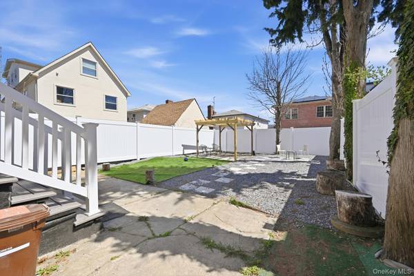 45-11 160th ST, Flushing, NY 11358