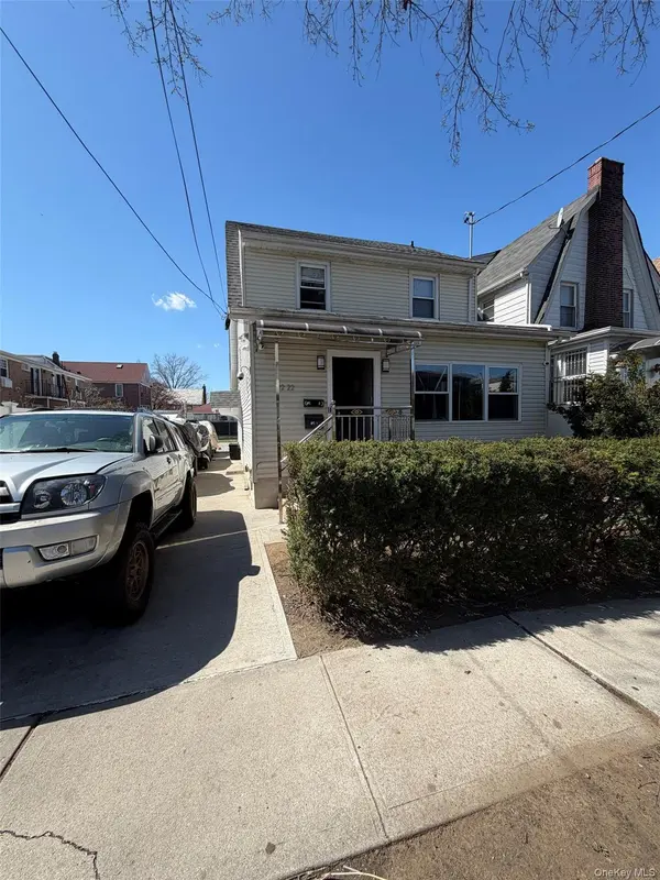 2222 Lee ST, Whitestone, NY 11357