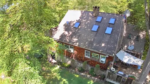 885 Grandview RD, Hancock, NY 13783