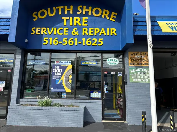 176 N Central AVE, Valley Stream, NY 11580